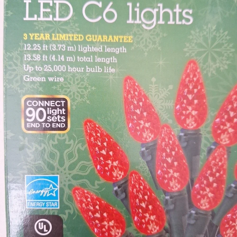 Sylvania 50 Red LED Lights C6 Steady Lit Indoor/Outdoor NEW
